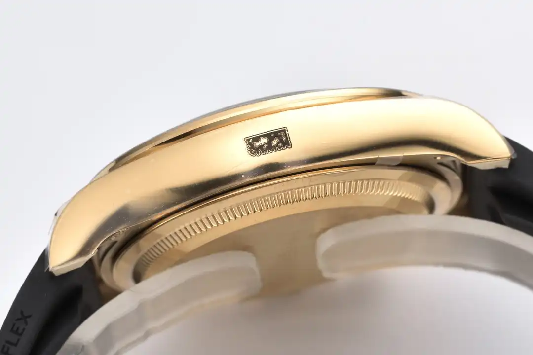 Superclone Rolex Daytona 40 mm Golden Dial 126518LN “Pikachu” $599.00 – $1,299.00