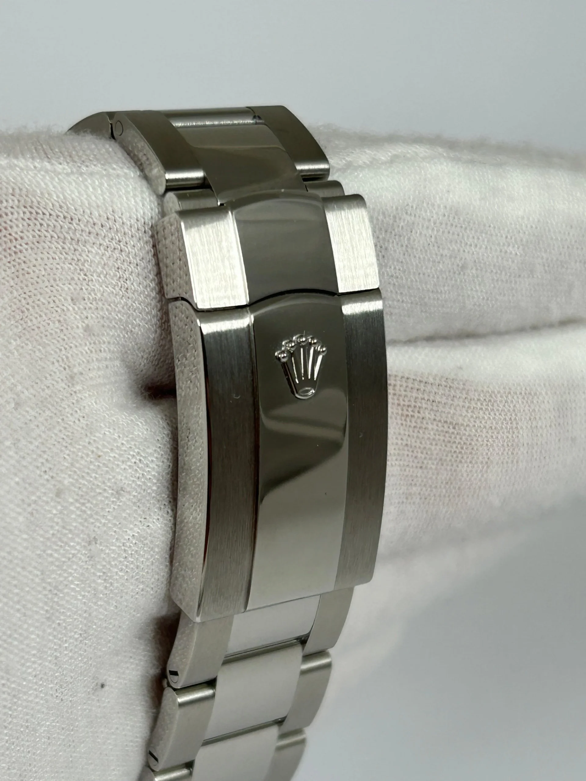 Superclone Rolex Sky-Dweller 42 mm Mint green Dial 336934 Oyster $899.00