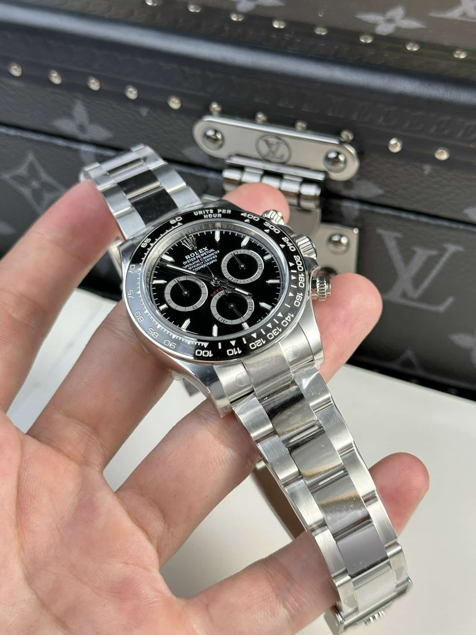 Superclone Rolex Daytona 40 mm Black Dial 126500LN “Godzilla” $599.00 – $1,329.00