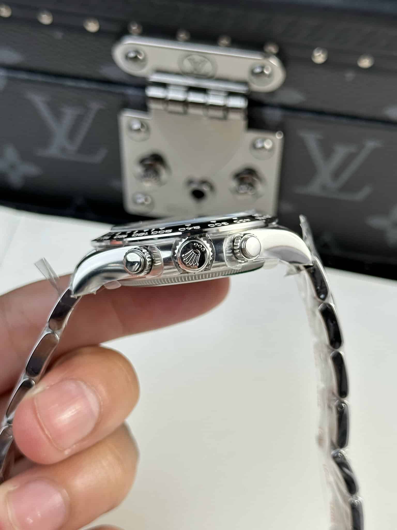 Superclone Rolex Daytona 40 mm Black Dial 126500LN “Godzilla” $599.00 – $1,329.00