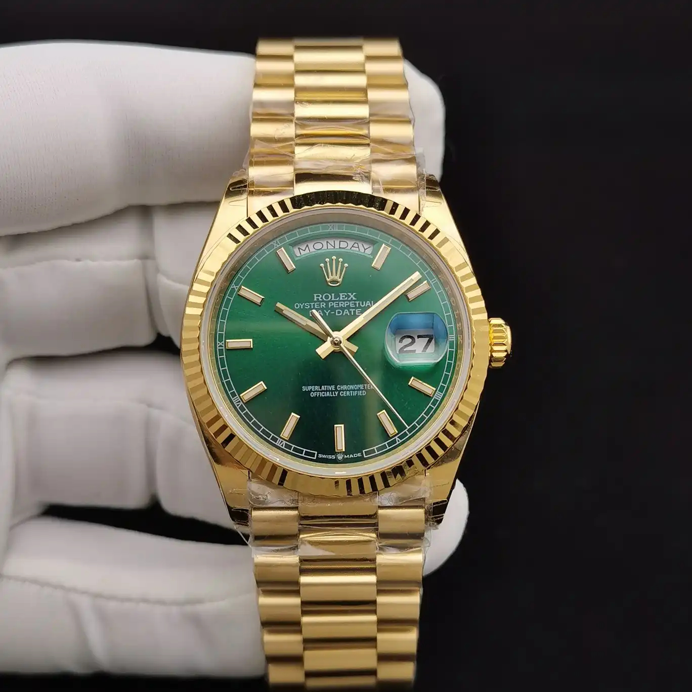Rolex Day-Date II 36mm Green Dial 128238 $399.00