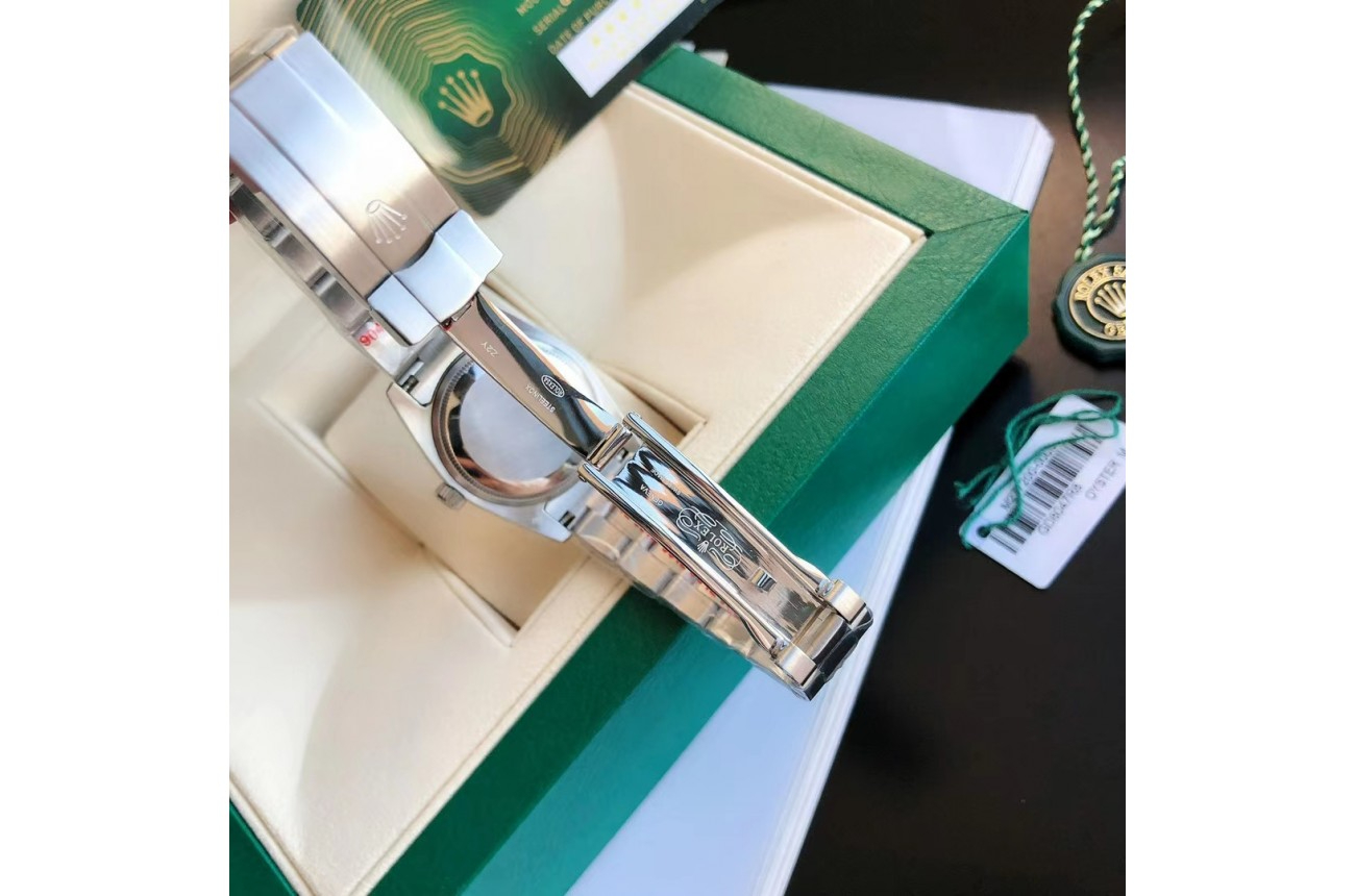 Rolex Oyster Perpetual 3141mm SSSS YellowStk $798.00