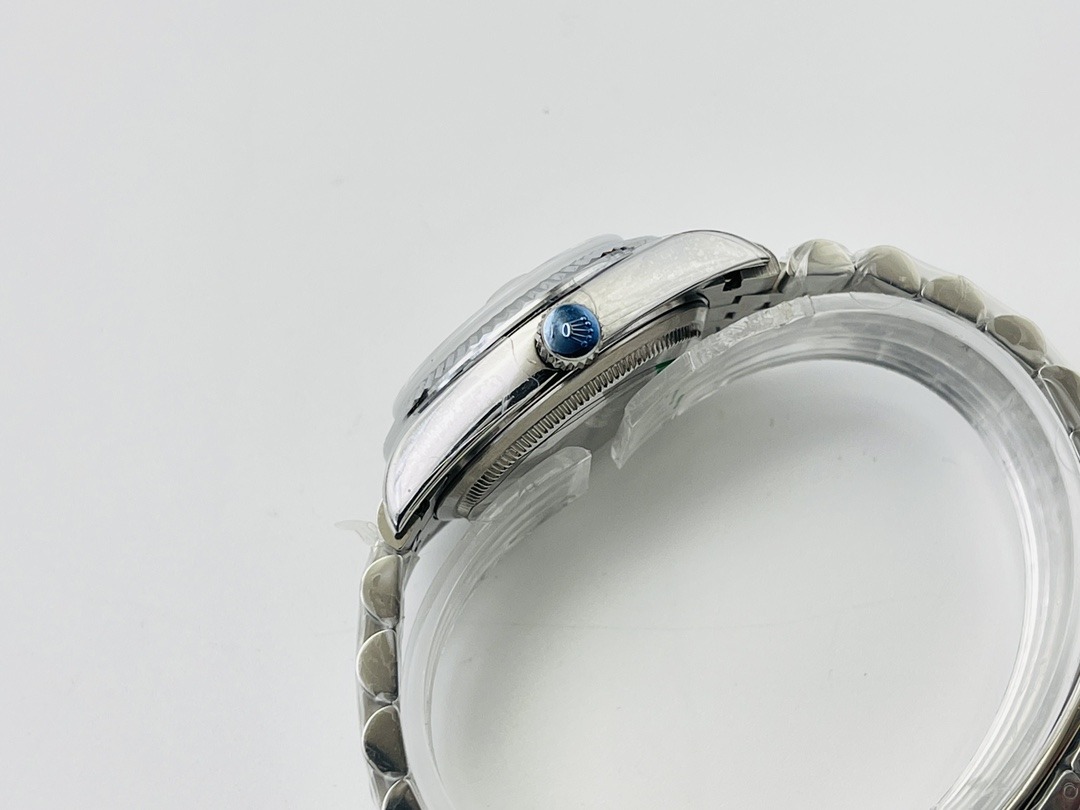 Rolex Datejust 36mm Palm Motif Dial 126234-0047 $399.00