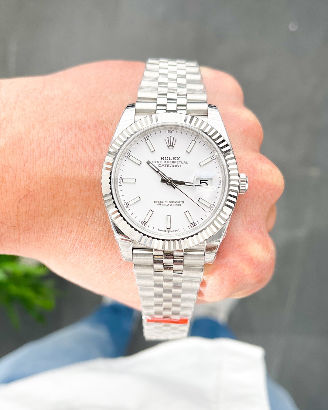 Rolex Datejust 41mm White Dial 126334 Jubilee Flutted $399.00