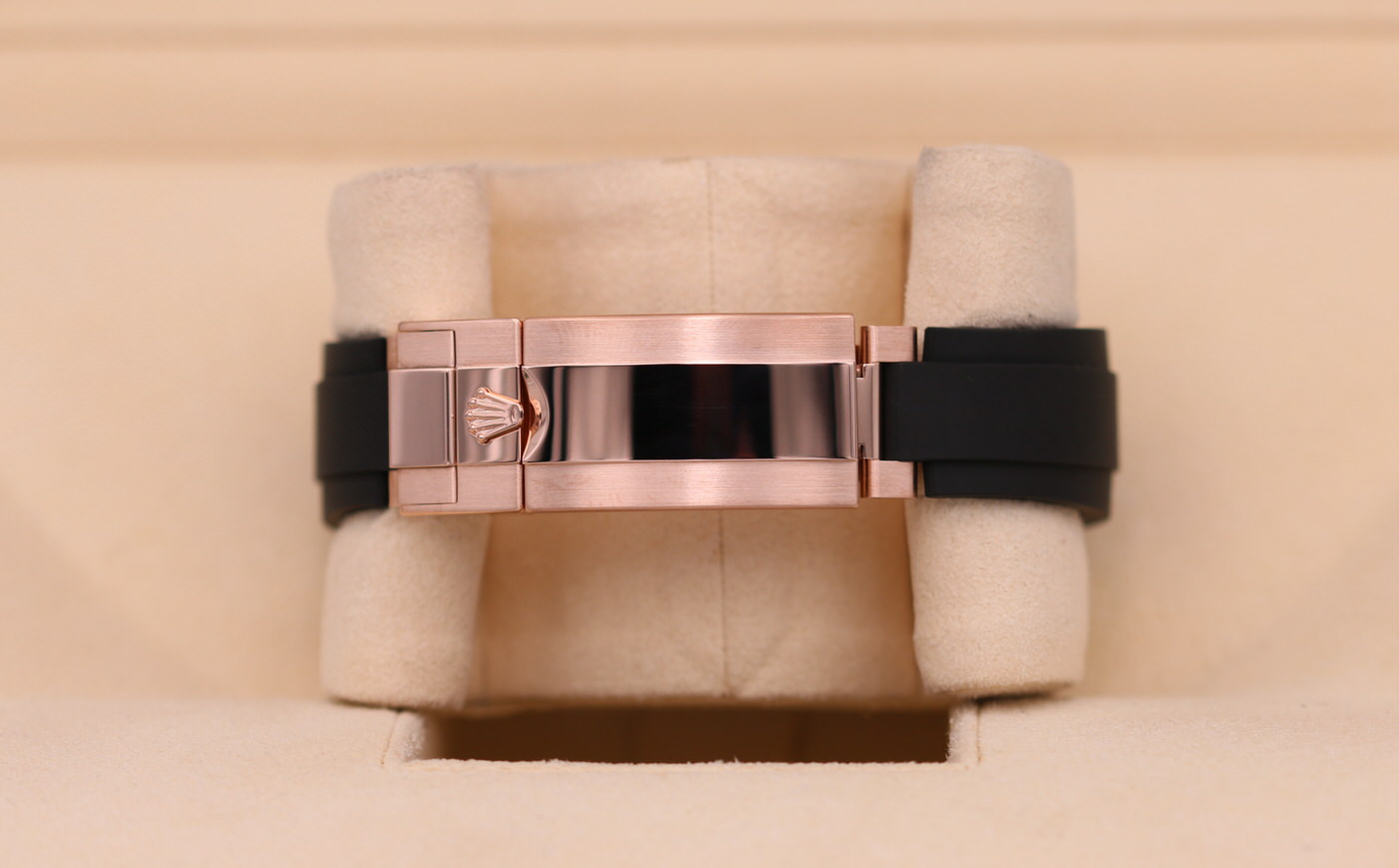 Superclone Rolex Daytona 40 mm Sundust Dial in Everose Gold 126515LN $599.00 – $1,329.00