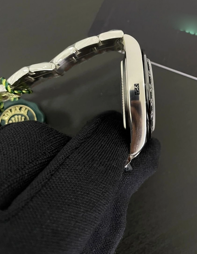 Superclone Rolex Daytona “Reverse Panda” Black Dial 116500LN $599.00 – $1,329.00