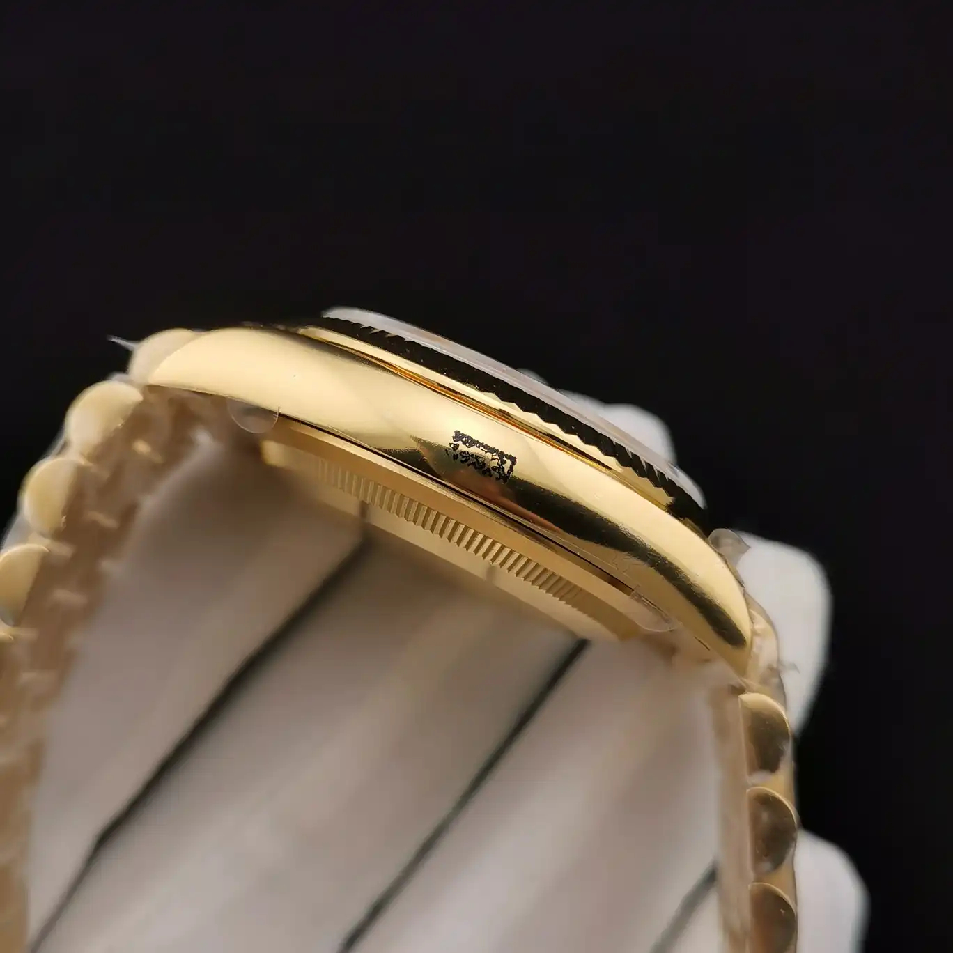 Rolex Day-Date II 36mm Green Dial 128238 $399.00