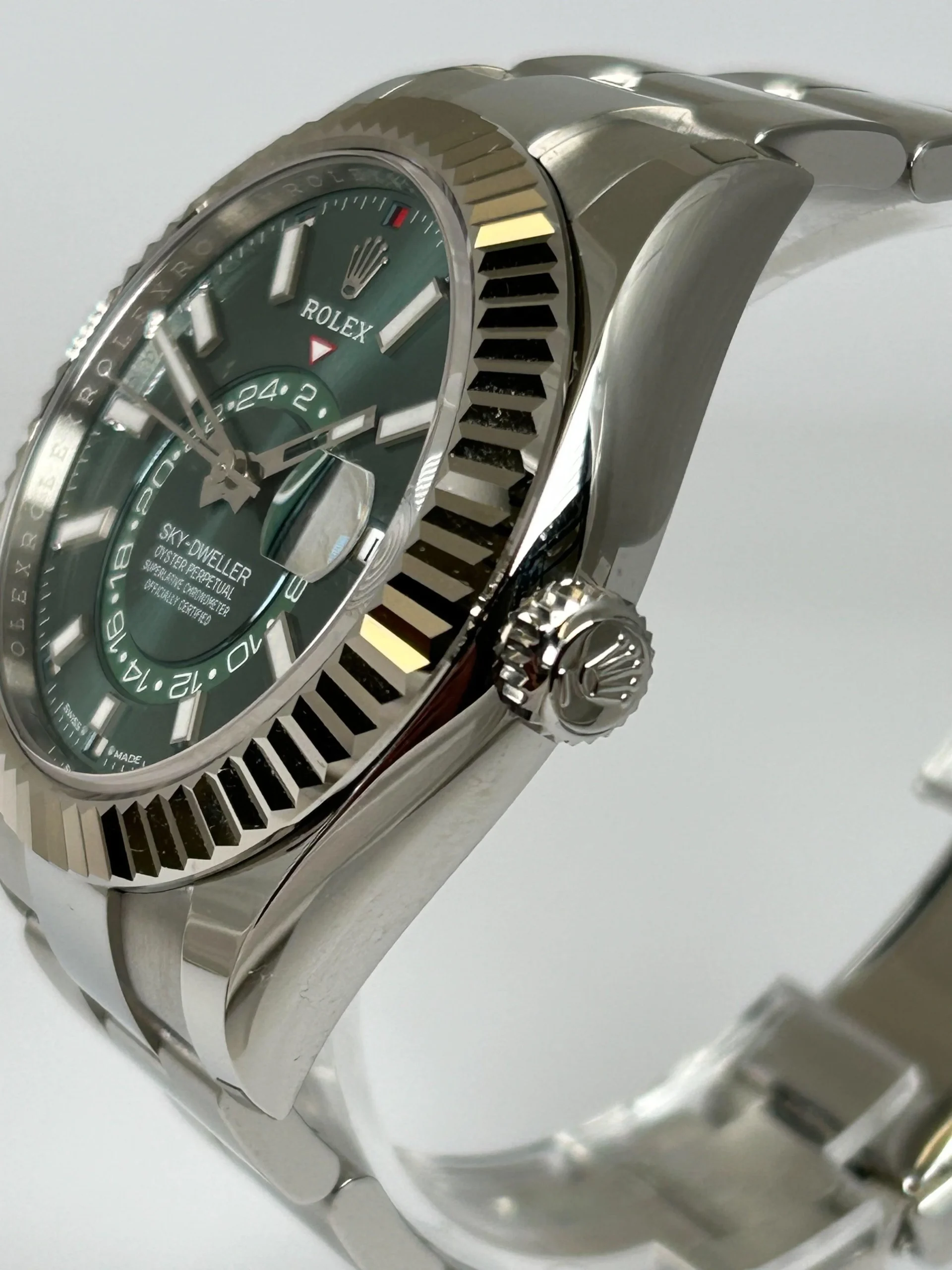 Superclone Rolex Sky-Dweller 42 mm Mint green Dial 336934 Oyster $899.00